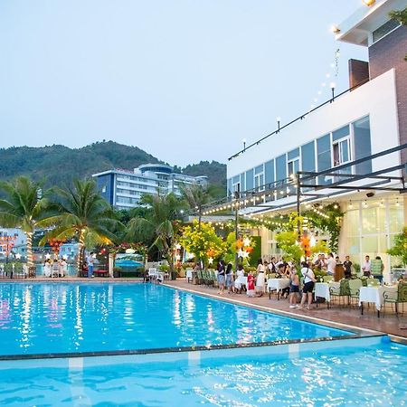 Valley Mountain Hotel Vung Tau Buitenkant foto