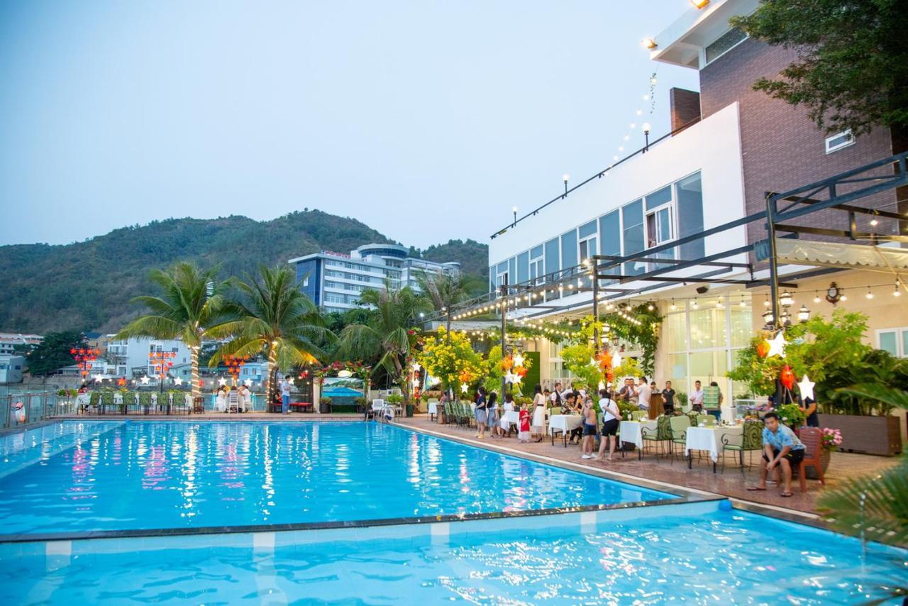 Valley Mountain Hotel Vung Tau Buitenkant foto